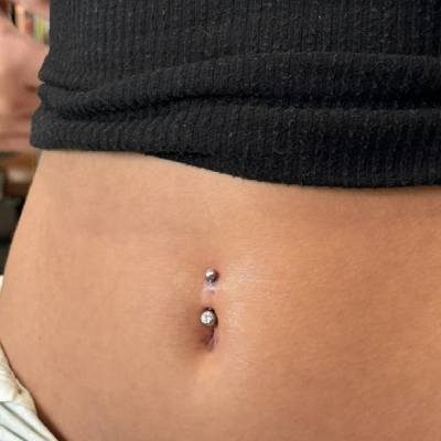 PIERCINGS